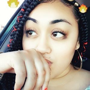 Meet your Posher, Angelica